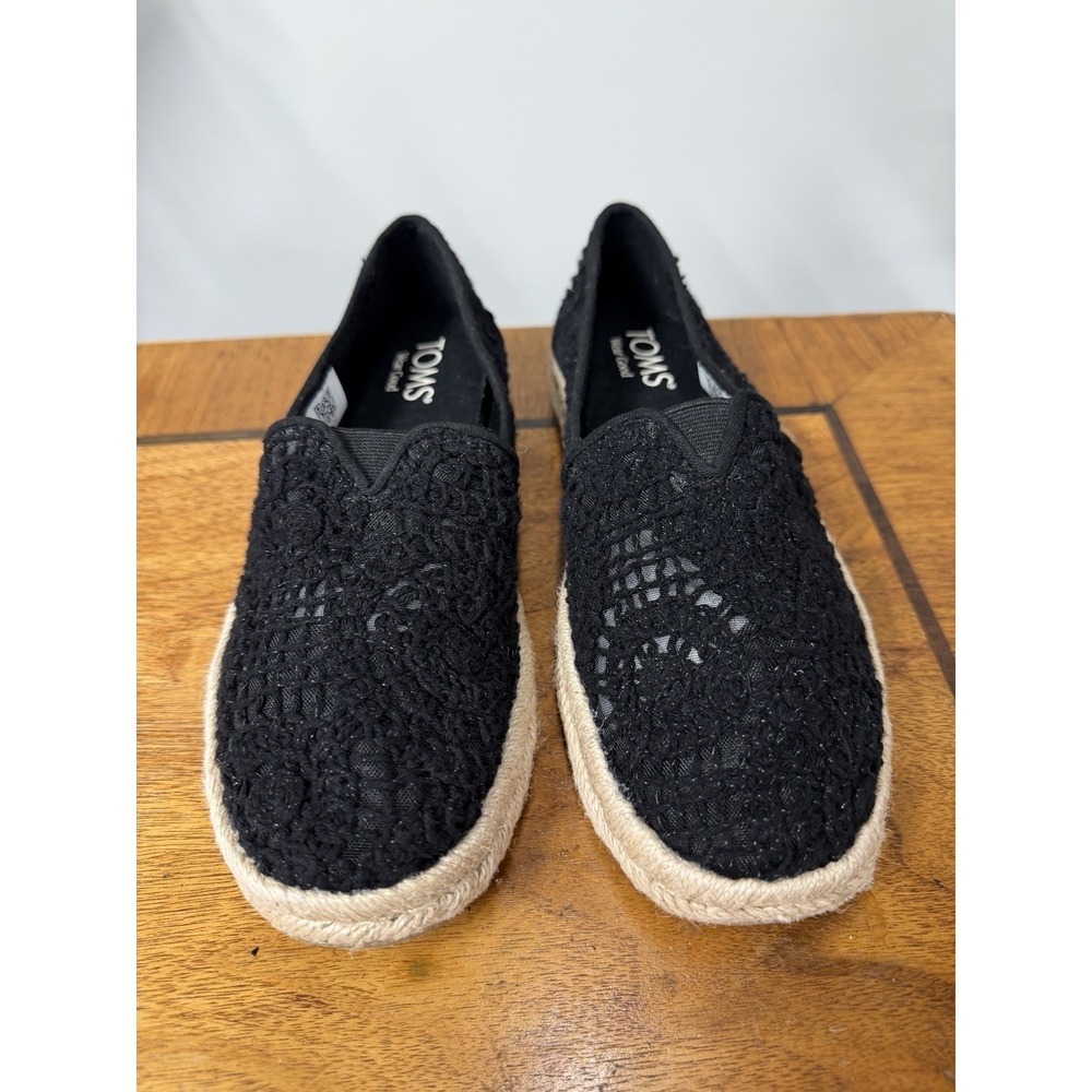 Toms Women's 6 Shoes Slip on Espadrille 10021938 Black‎ Crochet Lace Sneakers